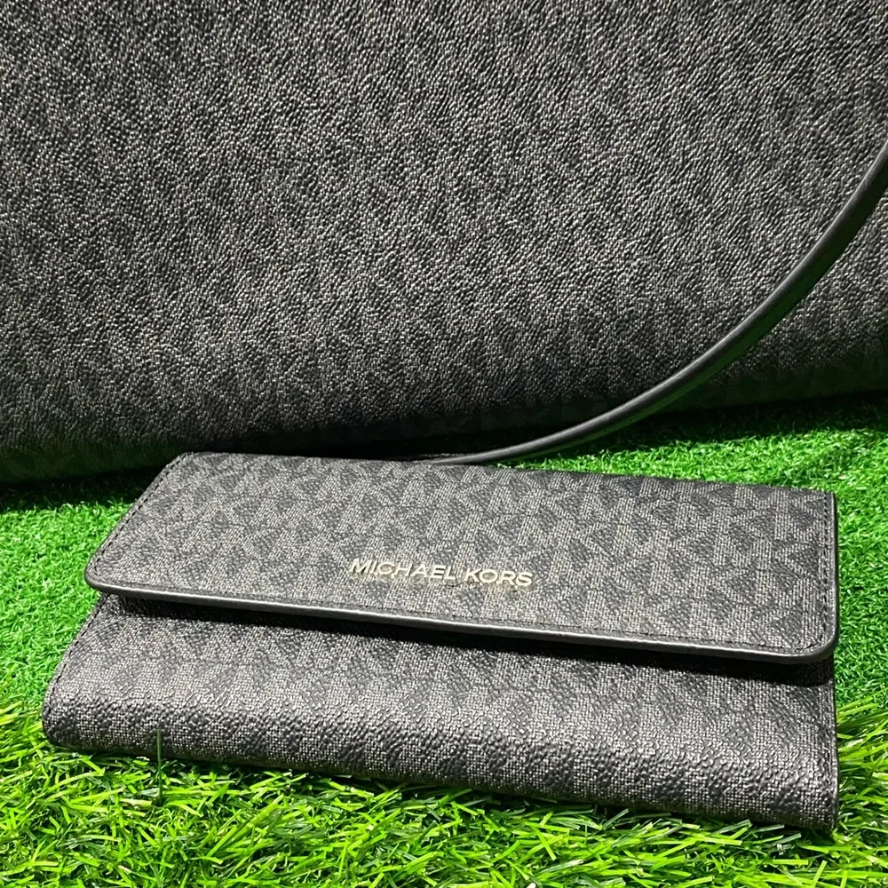 Michael Kors Black Signature Tote Bag With Wallet 13”x15”x7”